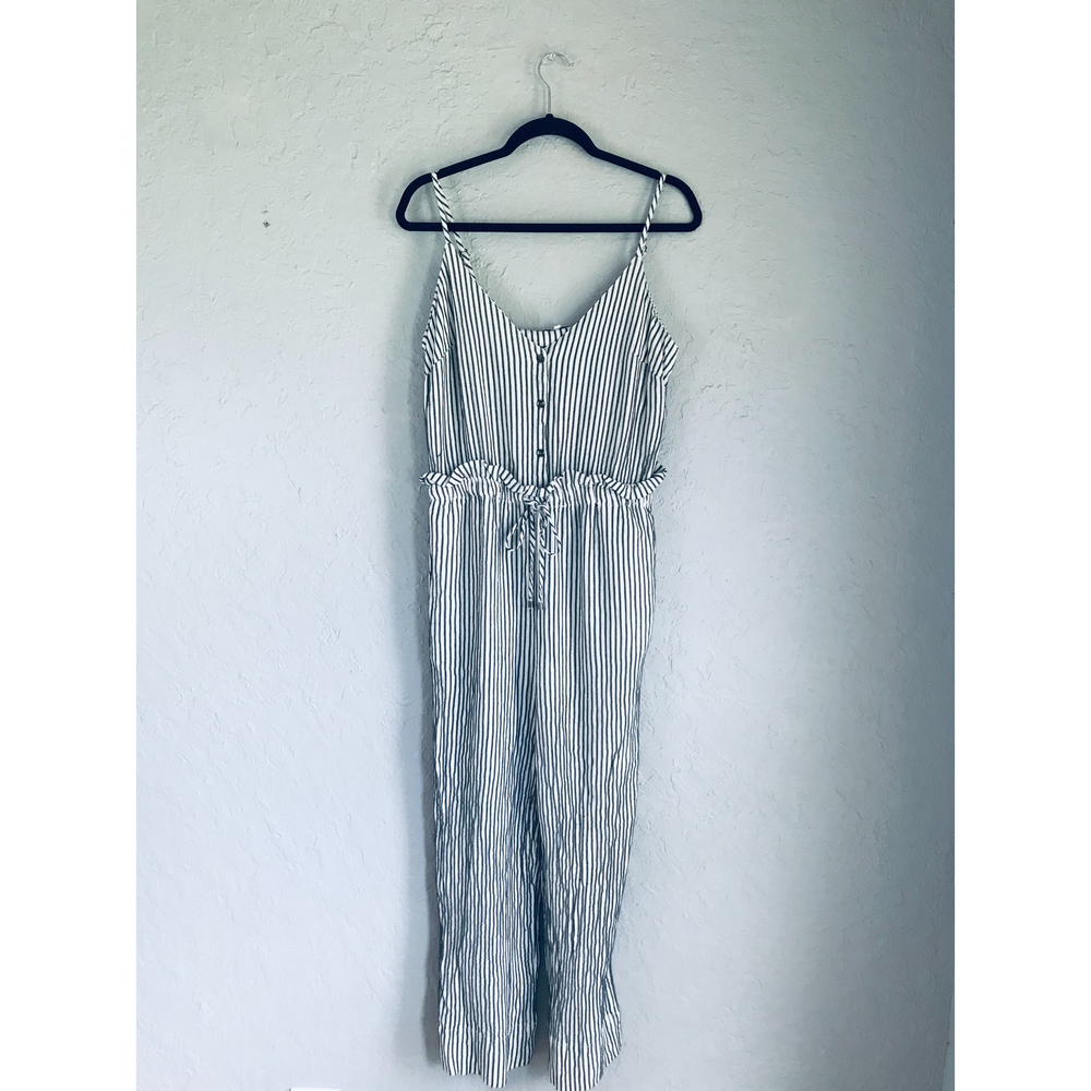 Splendid Paperbag Capri Jumpsuit Size L
